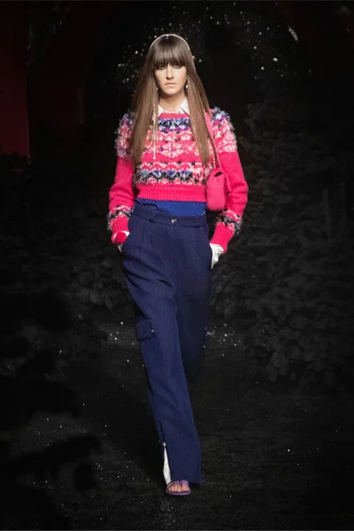 Look 22